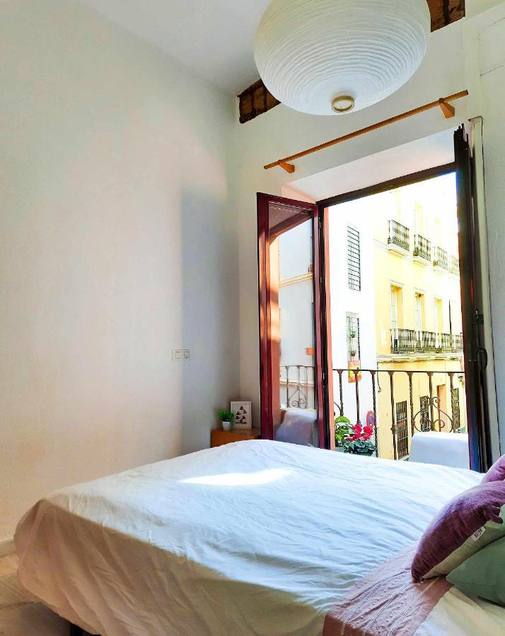 Lovely Center - Sunny Balcony Alfalfa * Séville